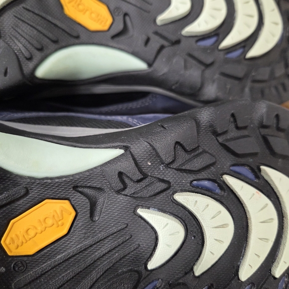 Ahnu Montara Hiking Boot In Midnight Blue Women's Size 8.5 Like New - Picture 8 of 13